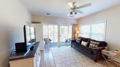 Champions By Coastline Resorts