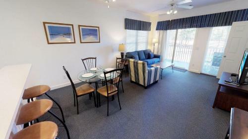 Champions By Coastline Resorts