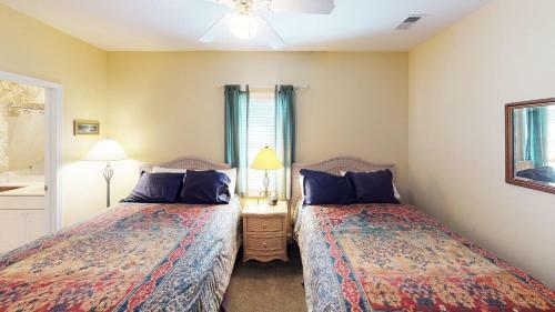 Champions By Coastline Resorts