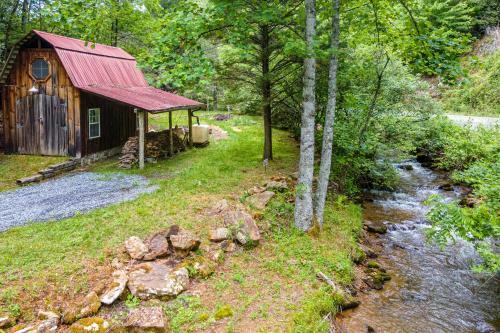 Greens Creek Lodge