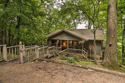 Secluded Home With Stunning Maggie Valley Views!