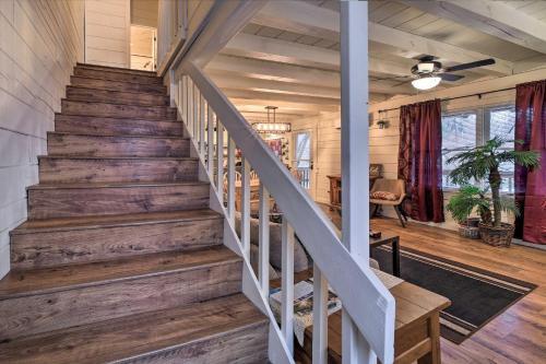Waynesville Cabin 8 Mi To Smoky Mountains!