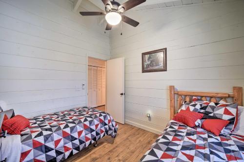 Waynesville Cabin 8 Mi To Smoky Mountains!