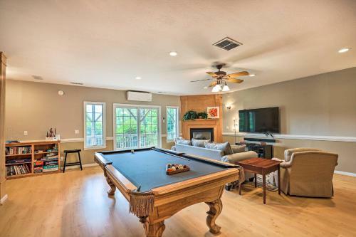 Spacious Home Less Than 8 Mi To Main Street And Hikes