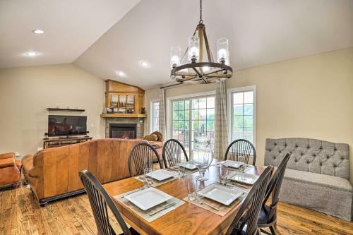 Spacious Home Less Than 8 Mi To Main Street And Hikes