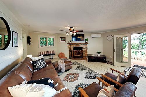 Valley View Cottage