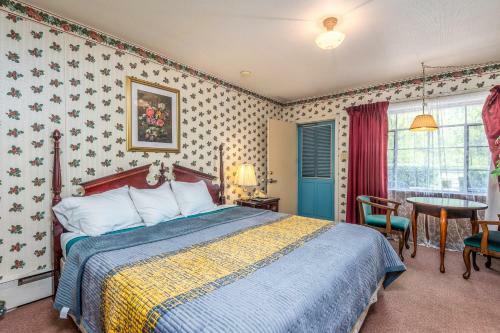 Hotel Parkway Inn