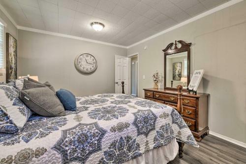 Charming Yadkin Valley Cottage With Deck And Yard