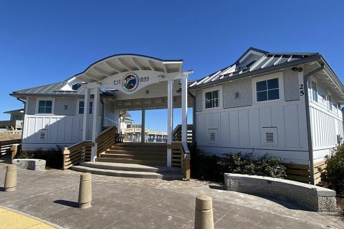 Beach Happy By Sea Scape Properties
