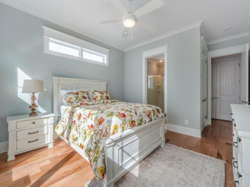 15 Steps From Beach Access! Brand New Duplex