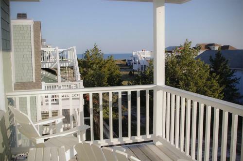 Early Dawn By Sea Scape Properties