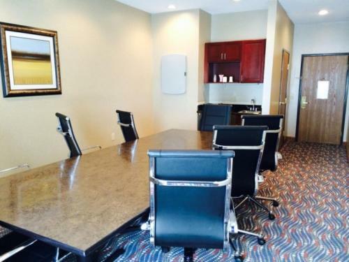 Surestay Plus Hotel By Best Western Ashland
