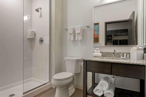Hotel Mainstay Suites Cincinnati University - Uptown