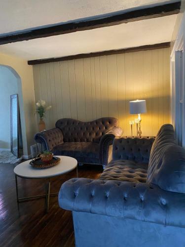 3br Boho Residential Close To Downtown