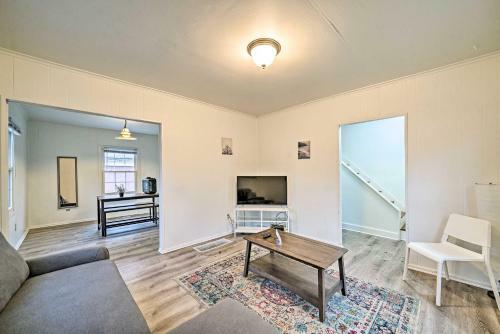 Updated Columbus Guest House Walk To Dining!