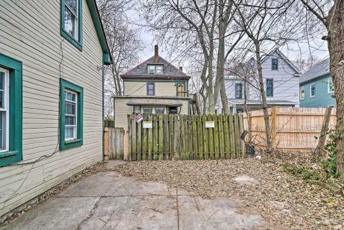 Updated Columbus Guest House Walk To Dining!