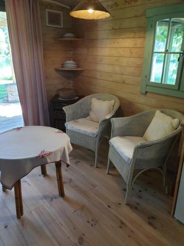 Bed & Breakfast Les Iris - Domaine Du Lac De La Vall�e