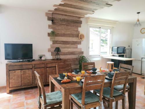 Apartamento T3 75m2 Parking Priv� Et Balcon Plein Sud