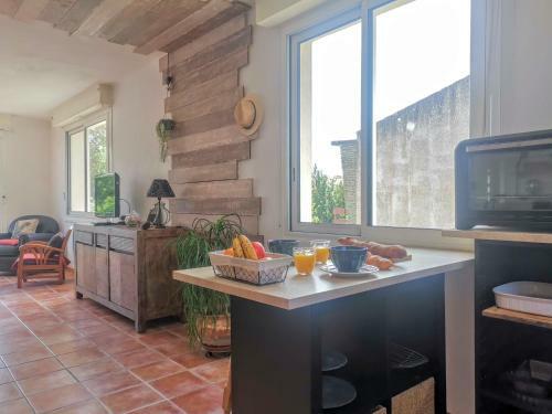 Apartamento T3 75m2 Parking Priv� Et Balcon Plein Sud