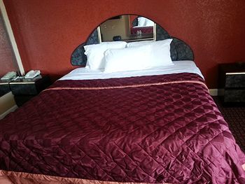 Southmore Motel