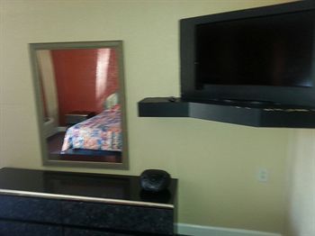 Southmore Motel