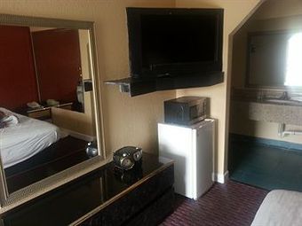 Southmore Motel
