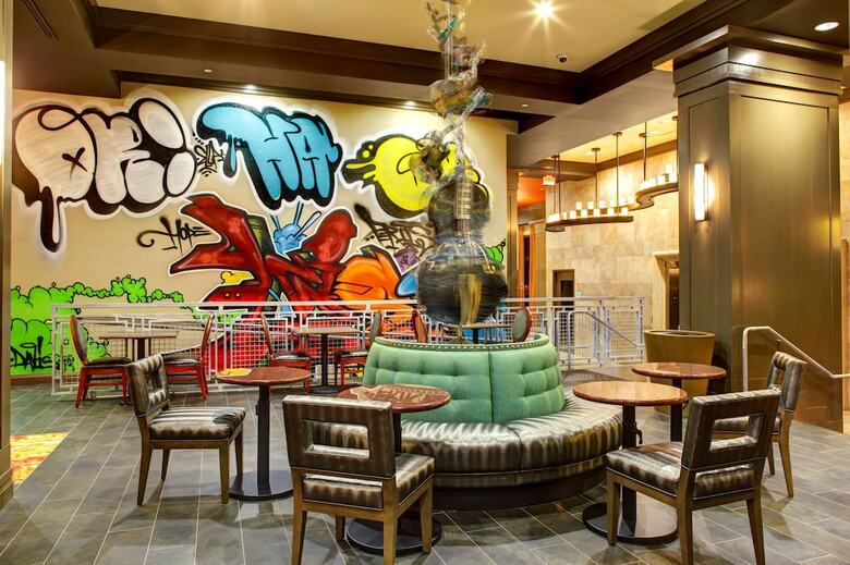 Hotel Hampton Inn And Suites Austin University Capitol