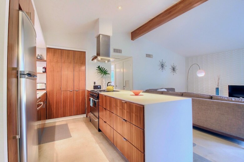 Travis Heights Modern I