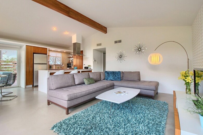 Travis Heights Modern I