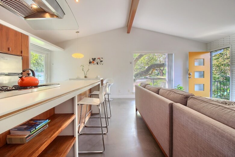 Travis Heights Modern I