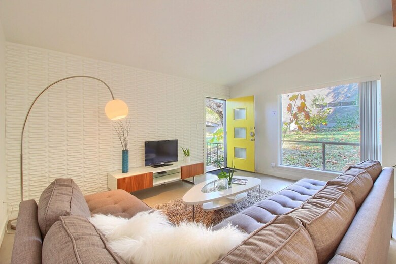 Travis Heights Modern I