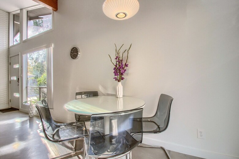 Travis Heights Modern I