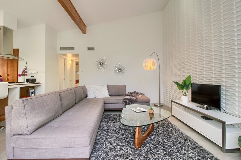 Travis Heights Modern I