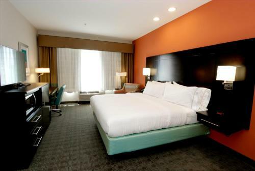 Hotel Holiday Inn Express Stassney Heights