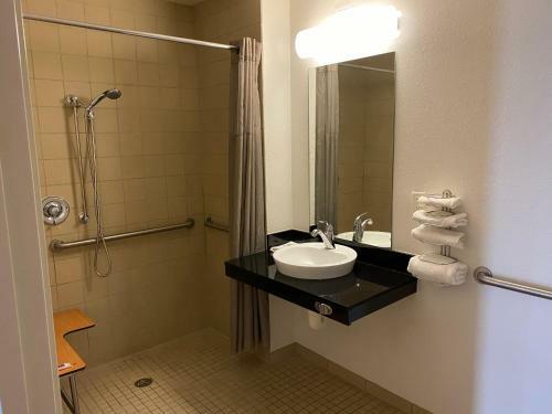 Motel 6 Memphis Downtown