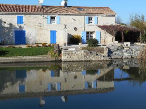 Marais Poitevin P�che ,barque, V�los, Wifi, Linge, Chemin�e, Cuisine