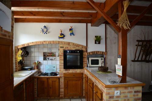 Marais Poitevin P�che ,barque, V�los, Wifi, Linge, Chemin�e, Cuisine