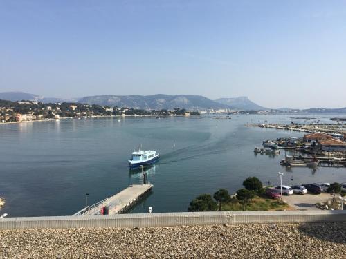 Apartamento Studio Bord De Mer (wifi + Netflix)