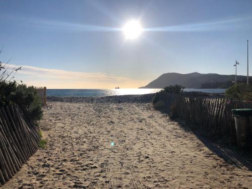 Apartamento Studio Bord De Mer (wifi + Netflix)