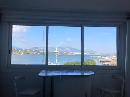 Apartamento Studio Bord De Mer (wifi + Netflix)