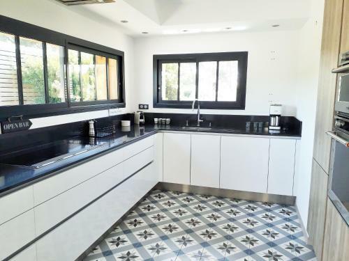 Maison Piscine Chauff�e - Port Ostr�icole Huttiers