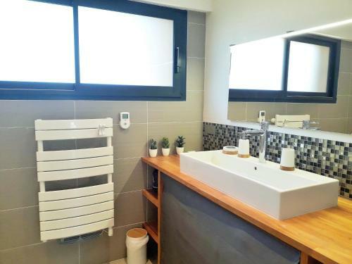 Maison Piscine Chauff�e - Port Ostr�icole Huttiers