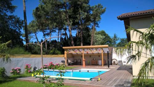 Villa Teny