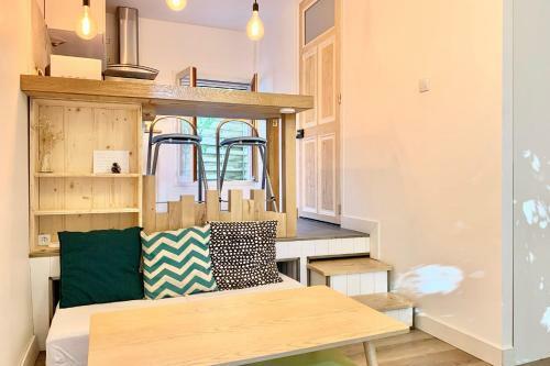 Apartamento Very Pleasant Studio On The Ground Floor With 2 Small Terraces #ay