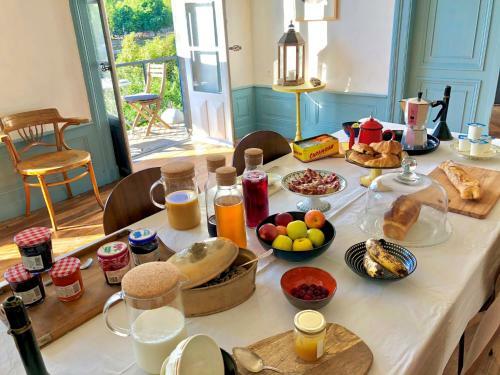 Bed & Breakfast Maison Cha-ri-va-ri