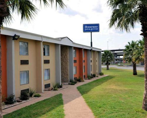 Hotel Rodeway Inn And Suites Austin