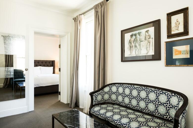 Hotel Ella