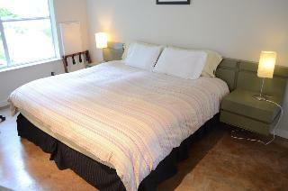 Bed & Breakfast Modern B & B