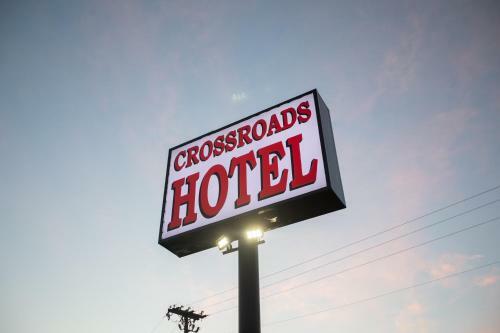 Motel The Crossroads Hotel And Suites Irving
