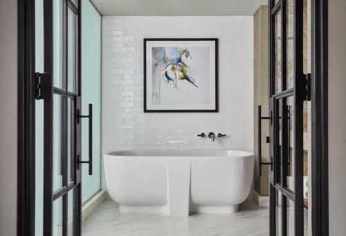 Four Seasons Hotel Austin